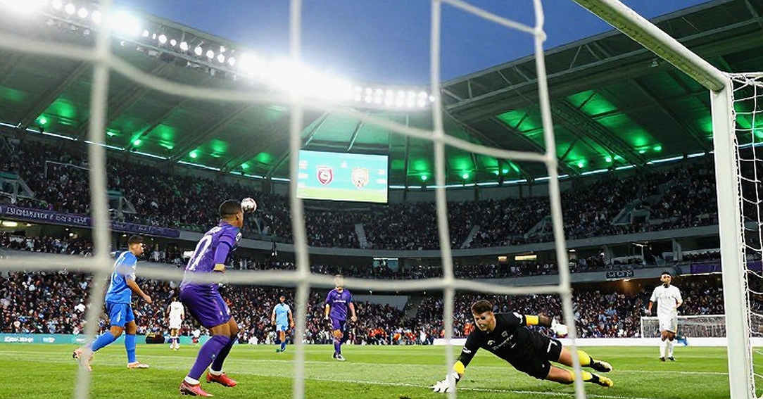 Thailand Calls Peter Taylor: The Man Who Handed Beckham the Armband and the Fitness Question Before the FIFA ASEAN Cup 2026 Thailand Calls Peter Taylor: The Man Who Handed Beckham the Armband and the Fitness Question Before the FIFA ASEAN Cup 2026