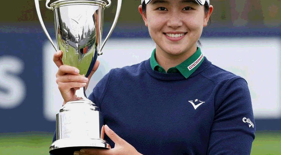 LIV Golf, PIF và cuộc chiến dòng tiền: điều gì thực sự định giá một tay golf chuyên nghiệp