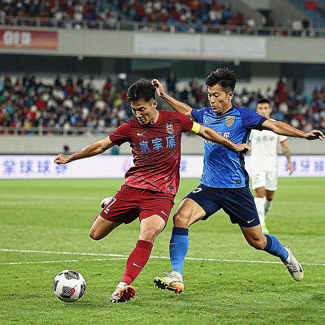 Bên dưới bảng xếp hạng V.League: hệ thống, hạn ngạch và cái giá của sự phụ thuộc Bên dưới bảng xếp hạng V.League: hệ thống, hạn ngạch và cái giá của sự phụ thuộc