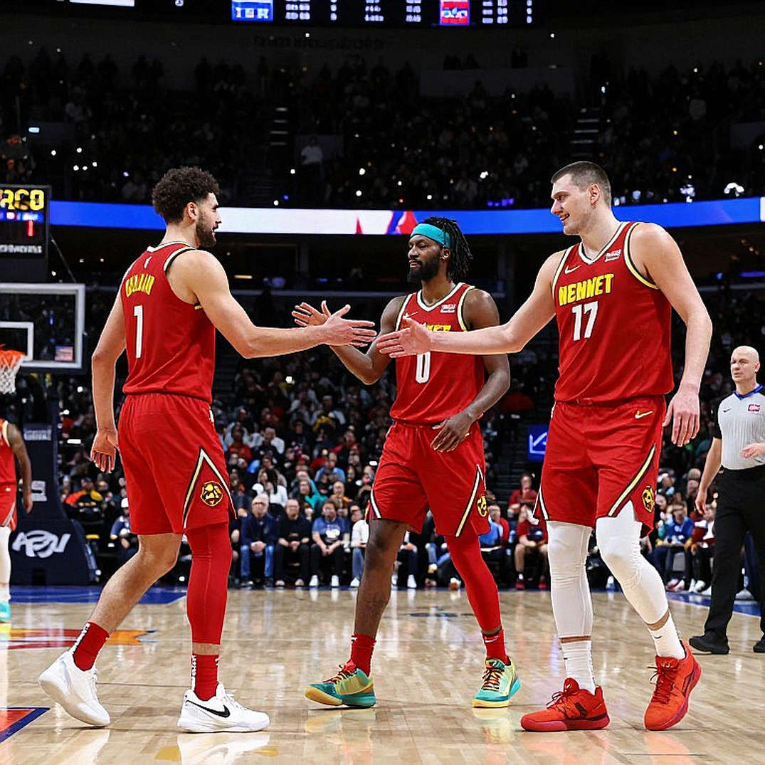 Maccabi Tel Aviv 101-83 Hapoel Tel Aviv: Seven Days Before Europe, One Third Quarter Redraws the Line Maccabi Tel Aviv 101-83 Hapoel Tel Aviv: Seven Days Before Europe, One Third Quarter Redraws the Line