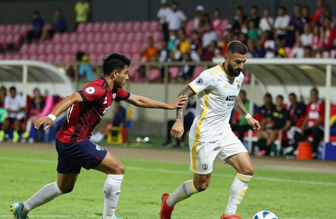 Gabriel, bảy bàn thua và cái bẫy luân lưu: Arsenal trả giá cho chính sự chắc chắn của mình Gabriel, bảy bàn thua và cái bẫy luân lưu: Arsenal trả giá cho chính sự chắc chắn của mình