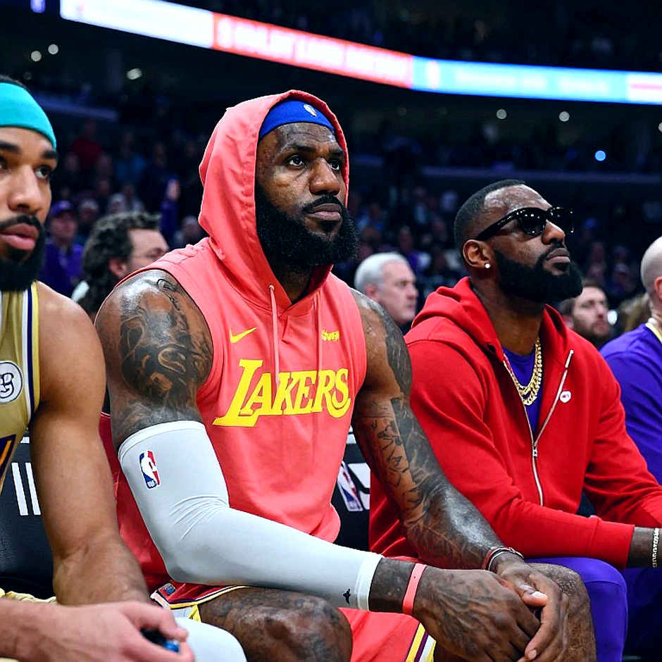 Kawhi Leonard trở lại Toronto: Bản giao hưởng hoài niệm hay canh bạc định mệnh? Kawhi Leonard trở lại Toronto: Bản giao hưởng hoài niệm hay canh bạc định mệnh?