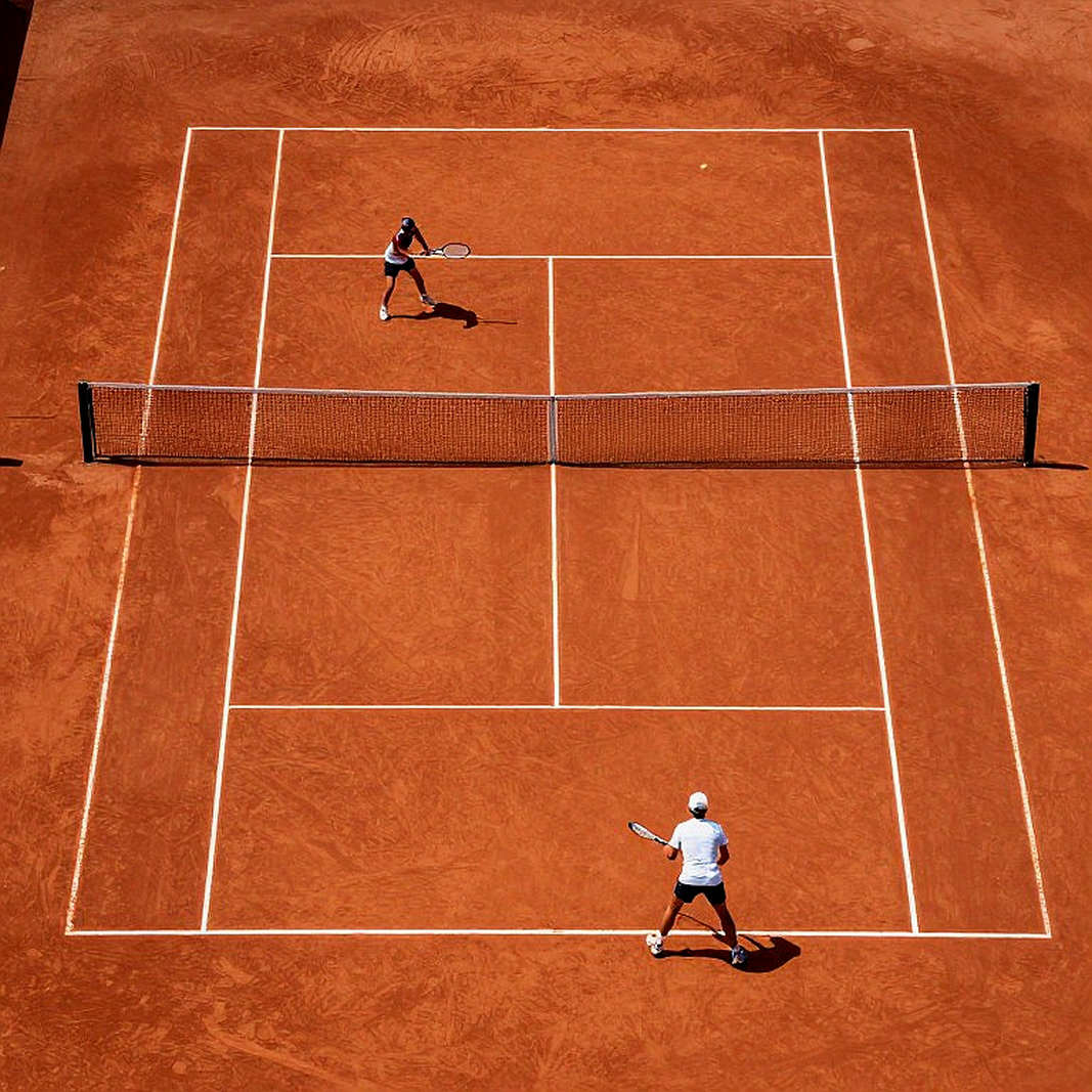 The Blank Report and the Forty-Page Notebook: What Tennis Forgets Amid the Sea of Numbers