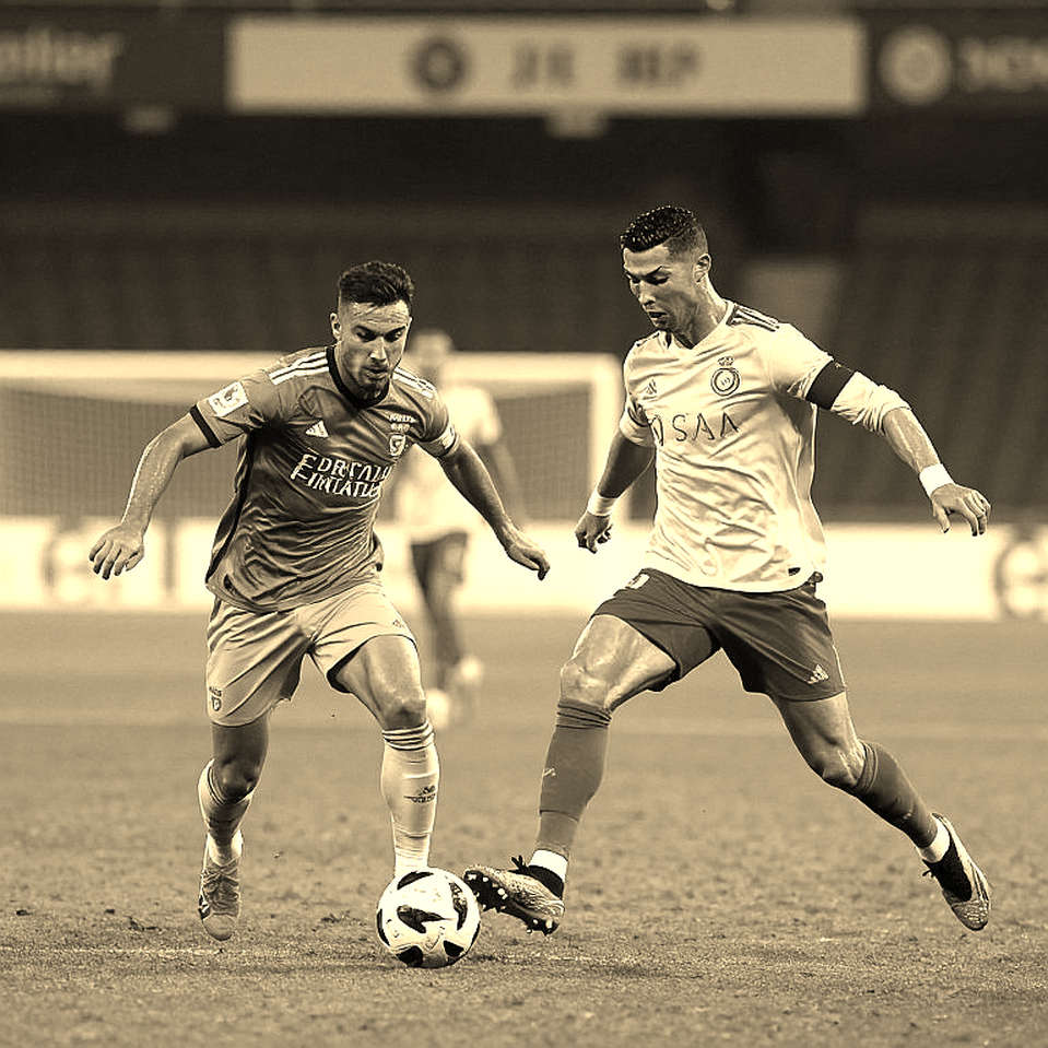 Lewis-Skelly From Left-Back to Central Midfield: When Arsenal and England Sign the Same Tactical Contract