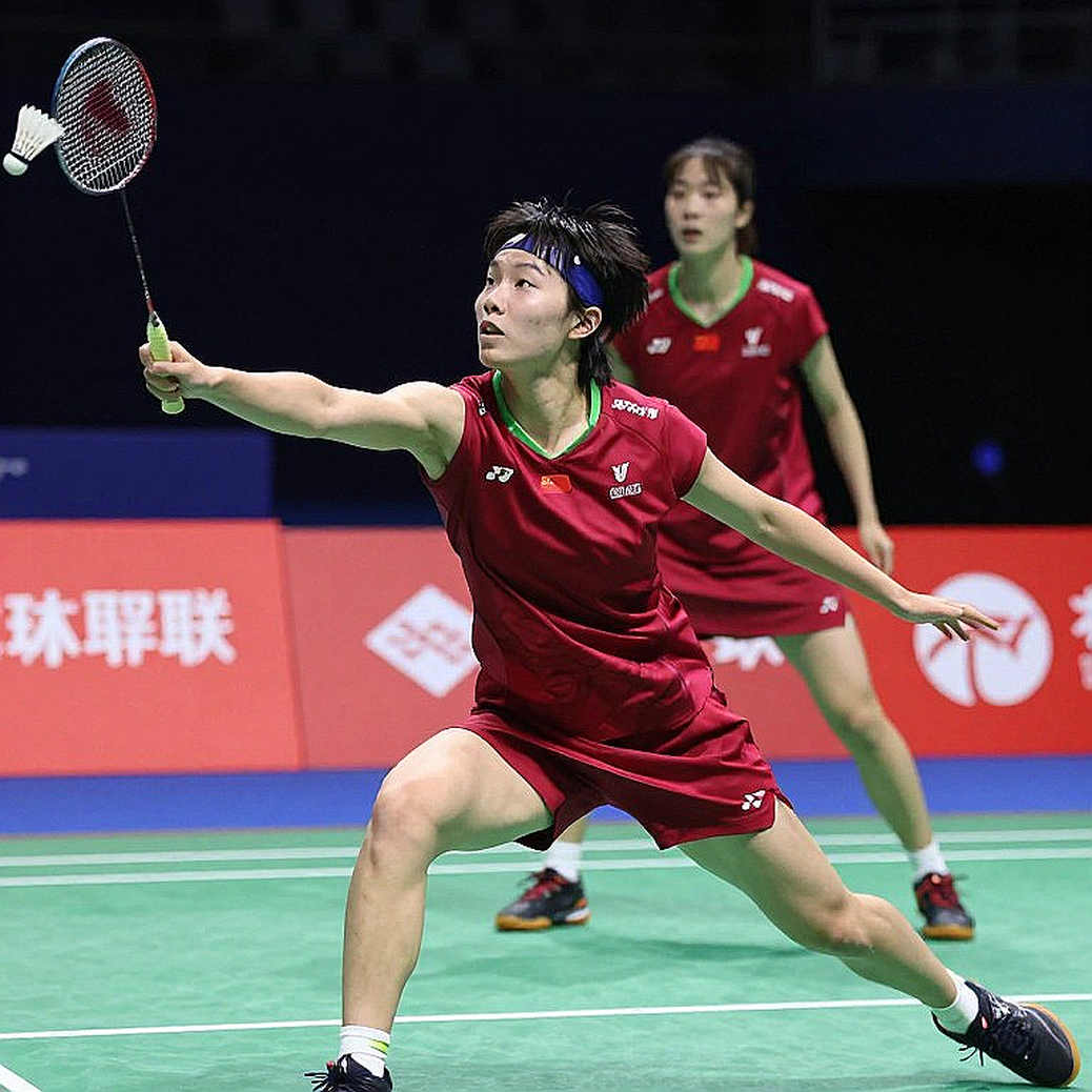 Khi dữ liệu im lặng: cái bẫy mẫu số bằng không trước giờ bóng lăn ở Axiata Arena