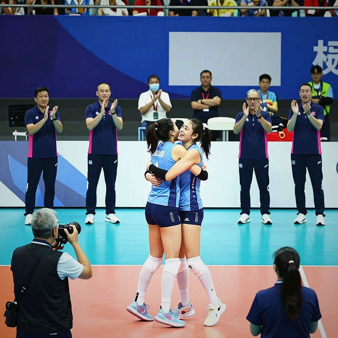 The Empty Analysis Board: The Discipline of Silence Behind Women's Volleyball Reporting The Empty Analysis Board: The Discipline of Silence Behind Women's Volleyball Reporting