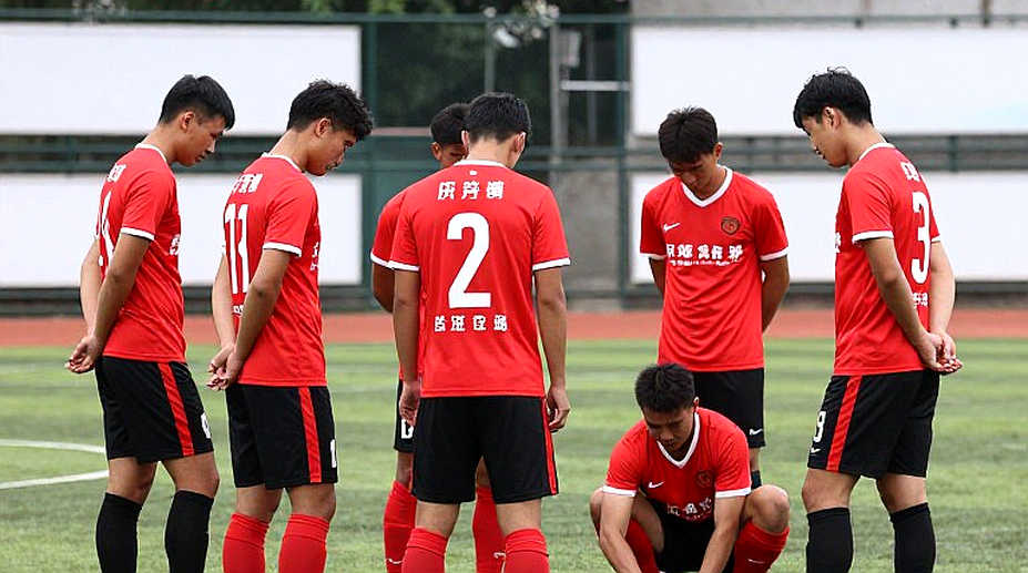 Từ bãi cỏ ướt PVF đến Asian Cup: Bài toán chiến thuật của bóng đá Việt Nam sau chức vô địch AFF Cup 2026