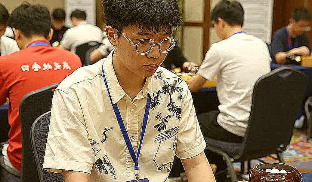 Bản tin từ khoảng trống: Nghề phân tích esports khi dữ liệu không đến Bản tin từ khoảng trống: Nghề phân tích esports khi dữ liệu không đến