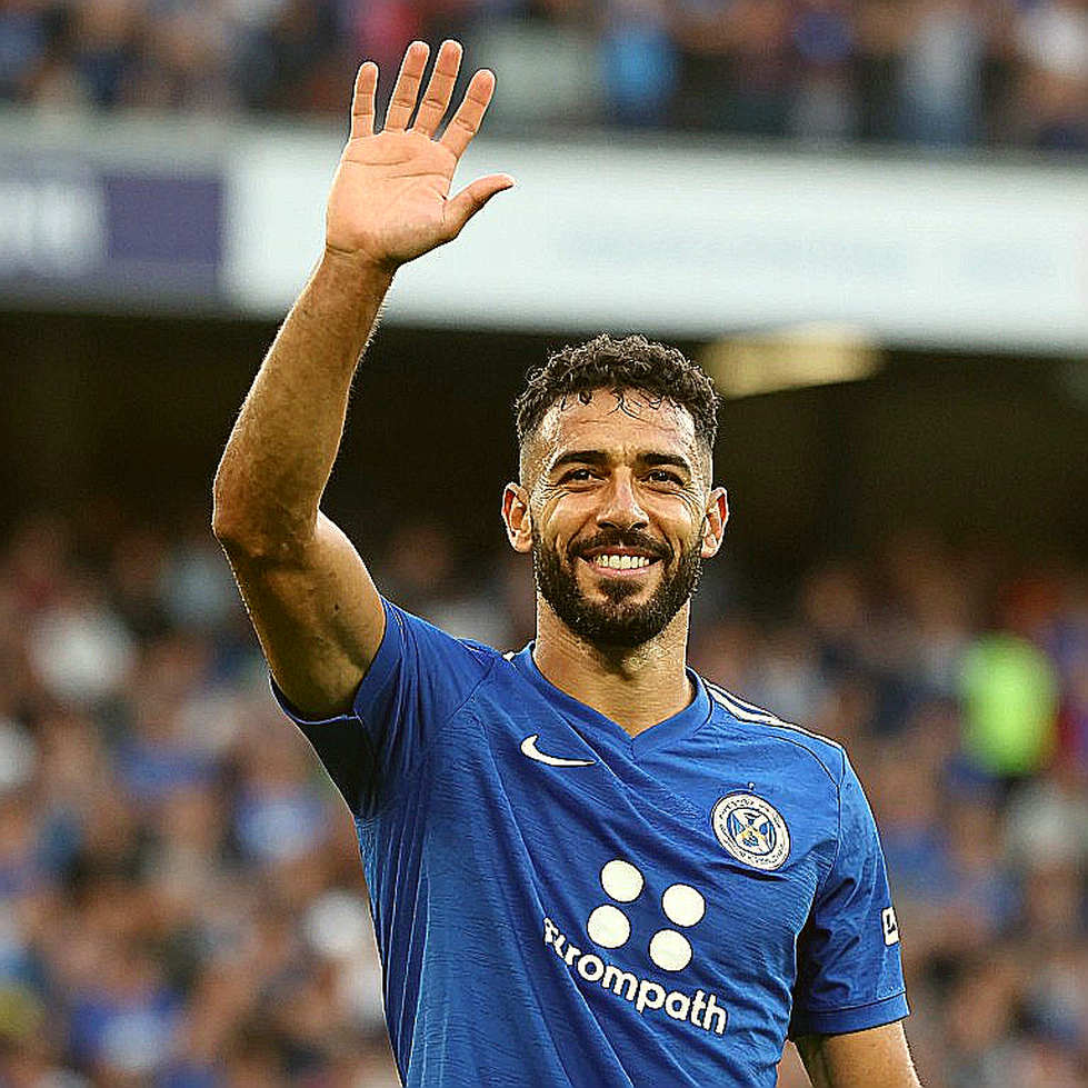 Ryan Naderi: Rangers' 1.94m striker and the passport race between three federations Ryan Naderi: Rangers' 1.94m striker and the passport race between three federations