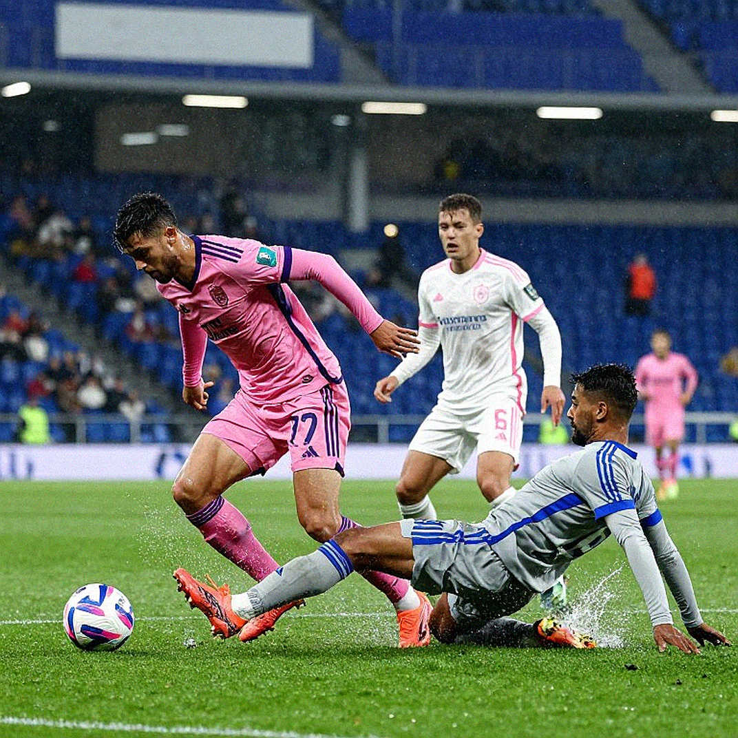 Vietnam 1-0 Philippines: Three Debutants and the Blind Spot After Minute 25 Vietnam 1-0 Philippines: Three Debutants and the Blind Spot After Minute 25