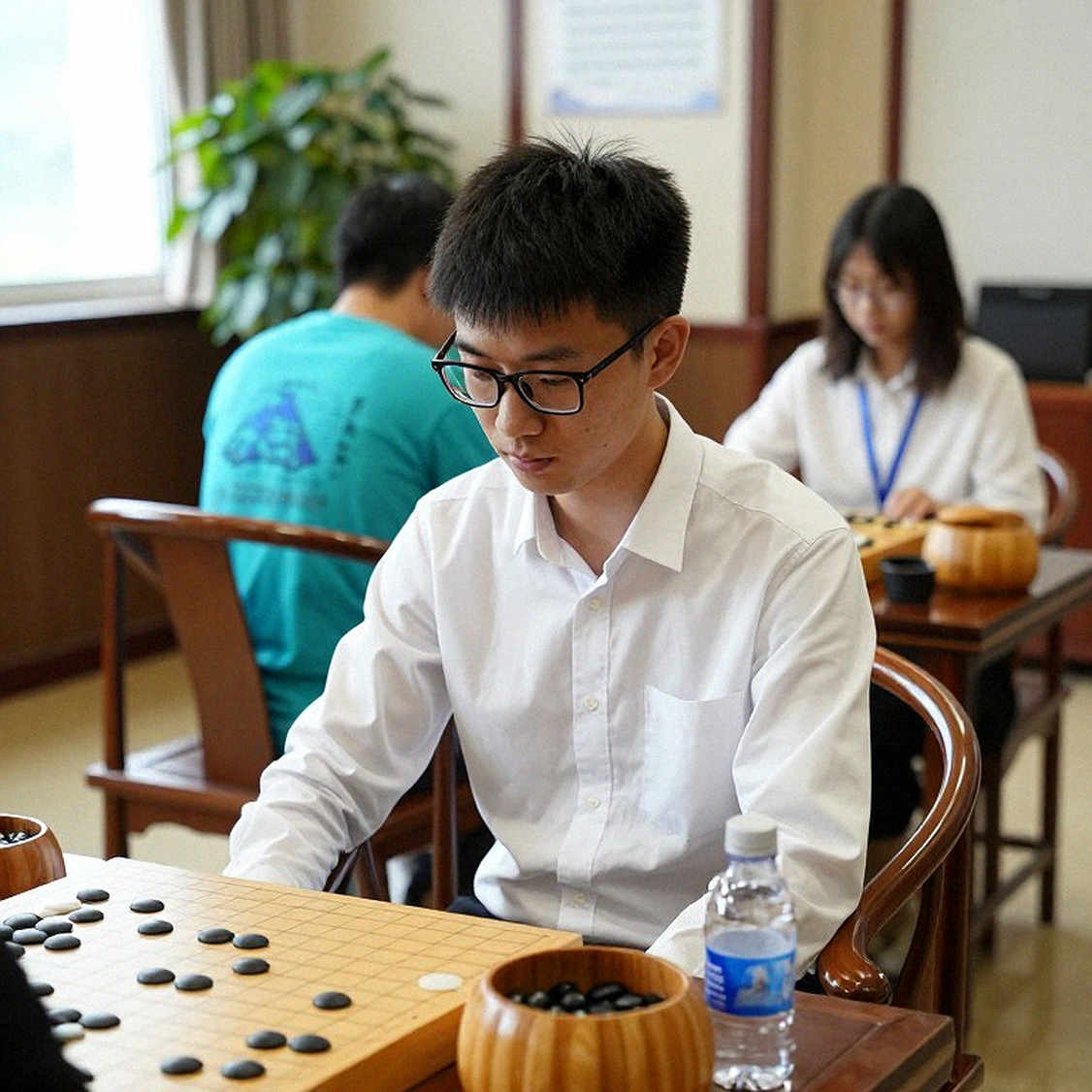 Scotch – khai cuộc bị bỏ quên mà Kasparov hồi sinh, và lời giải 60 phút của HLV Mikhalchishin
